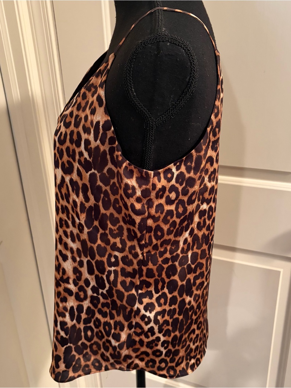 Express Leopard-Print V-Neck Cami Tank Top - Brown/Black - Picture 3 of 5
